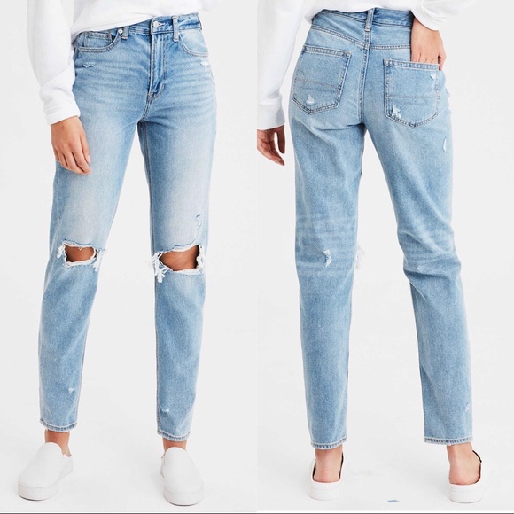 American Eagle Outfitters Denim - American Eagle High Rise Mom Jeans Size 10